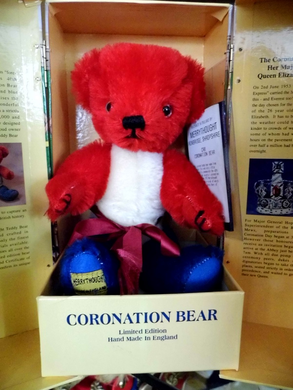 royals coronation bear 2 baerbara nof